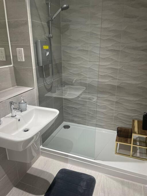 Stylish Flat In Old Trafford Apartamento Manchester Exterior foto